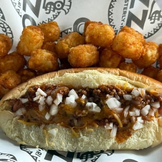 Classic Chili Dog