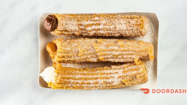 1 Ozzo Churro.